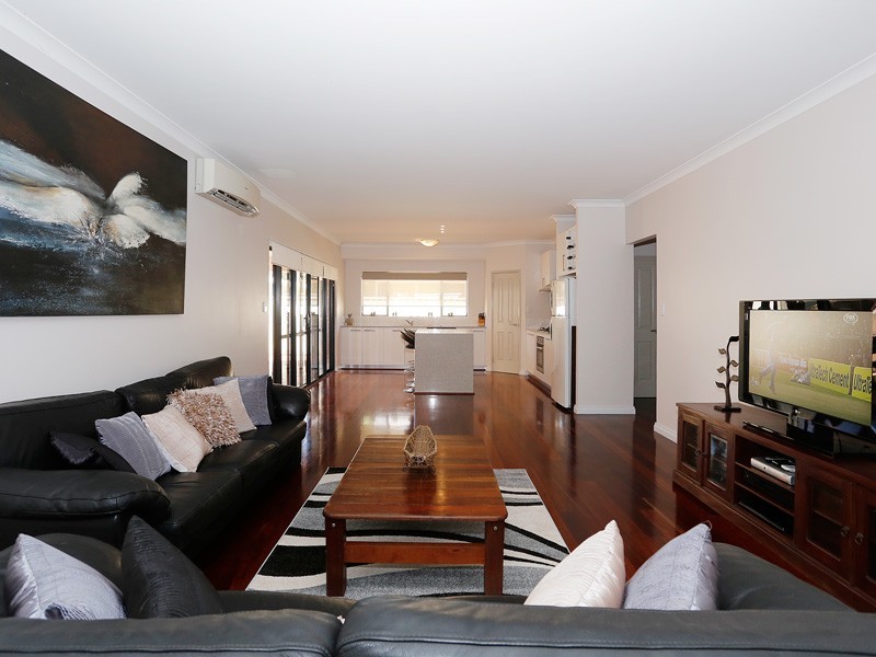 99a Walter Road, Bassendean WA 6054