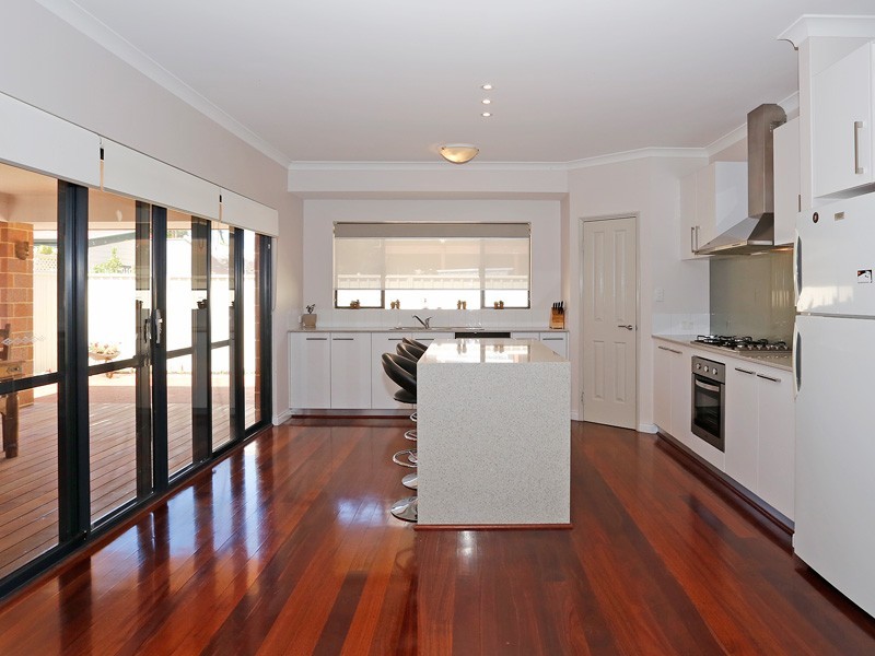 99a Walter Road, Bassendean WA 6054