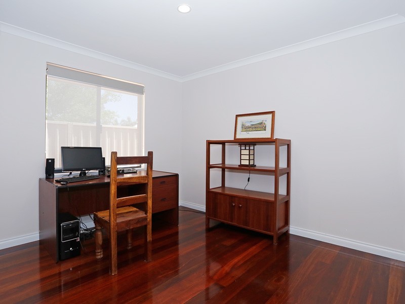 99a Walter Road, Bassendean WA 6054