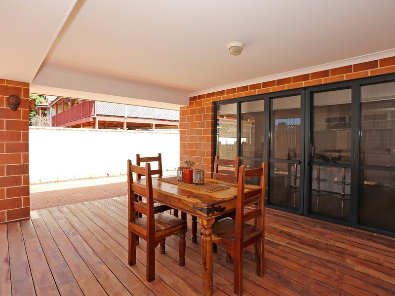 99a Walter Road, Bassendean WA 6054