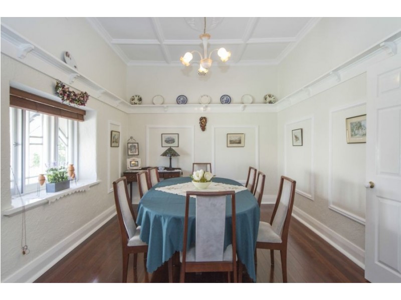 25 Elizabeth Street, Bayswater WA 6053