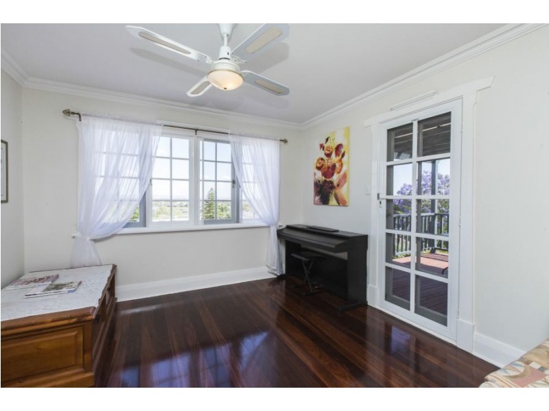 25 Elizabeth Street, Bayswater WA 6053