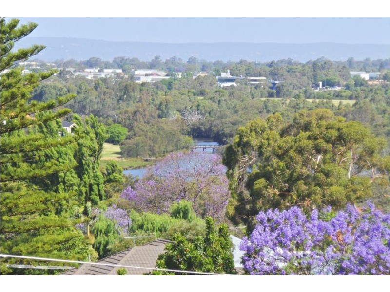 25 Elizabeth Street, Bayswater WA 6053