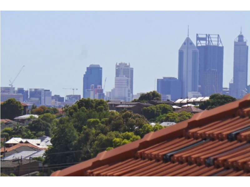 25 Elizabeth Street, Bayswater WA 6053