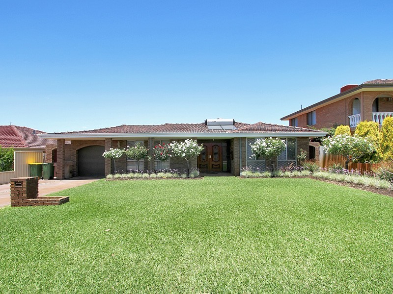 3 Naunton Crescent, Eden Hill WA 6054