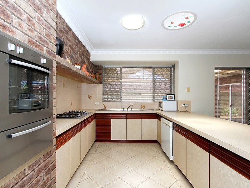 3 Naunton Crescent, Eden Hill WA 6054