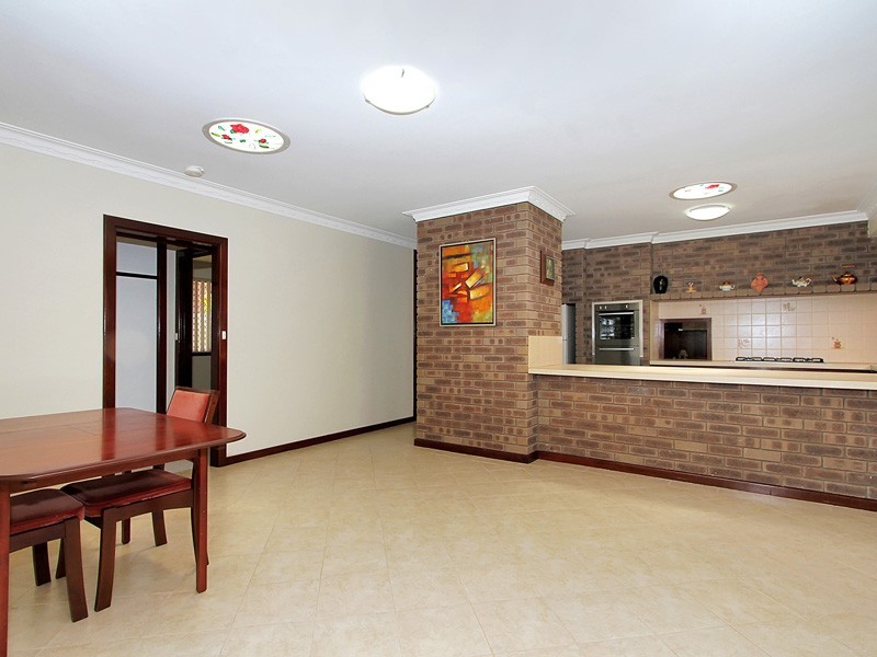 3 Naunton Crescent, Eden Hill WA 6054