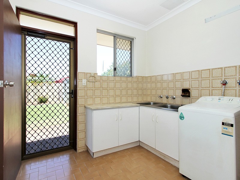3 Naunton Crescent, Eden Hill WA 6054