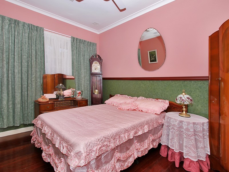 6 Steele Street, Eden Hill WA 6054