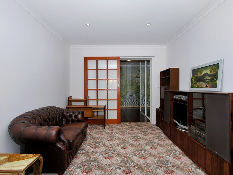 6 Steele Street, Eden Hill WA 6054