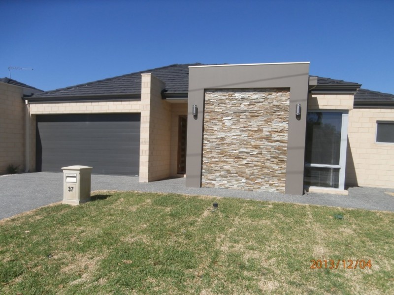 37 Hepburn Avenue, Balga WA 6061