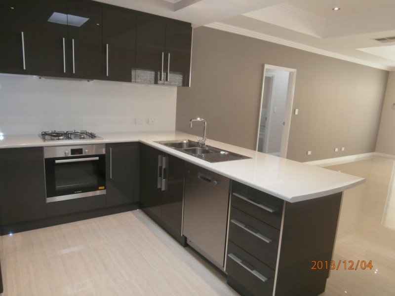 37 Hepburn Avenue, Balga WA 6061