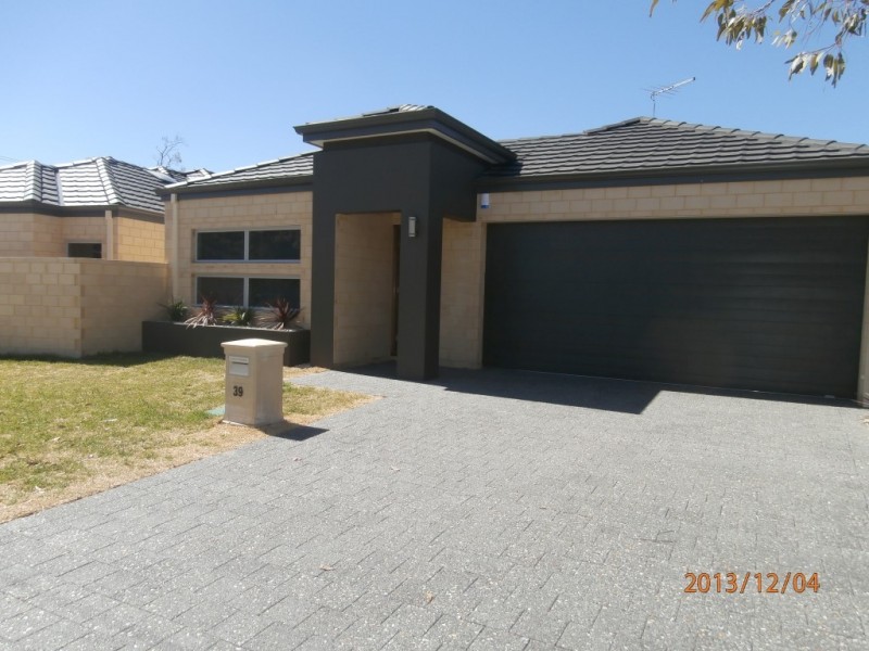 39 Hepburn Avenue, Balga WA 6061