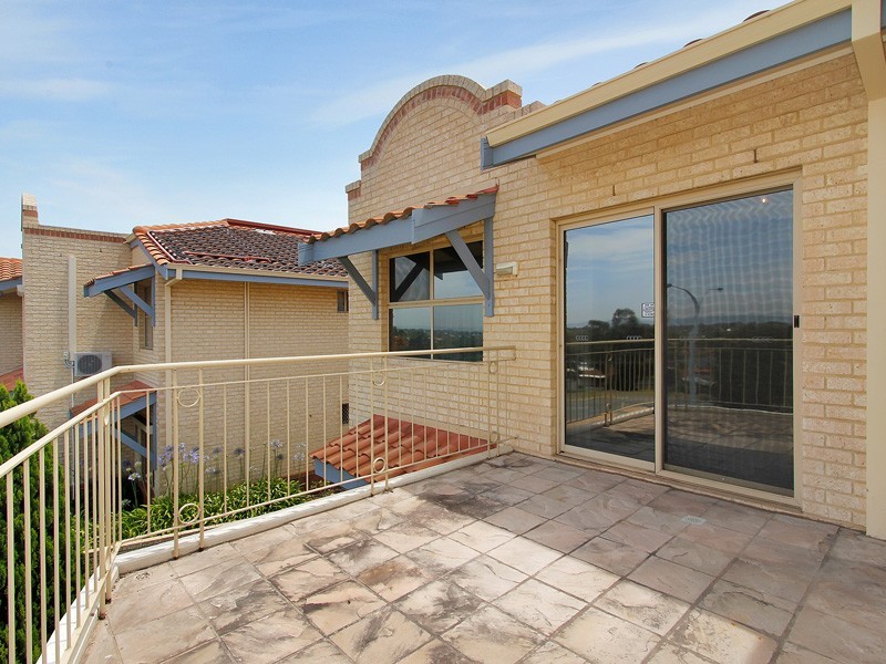 101/21 Dianella Drive, Dianella WA 6059