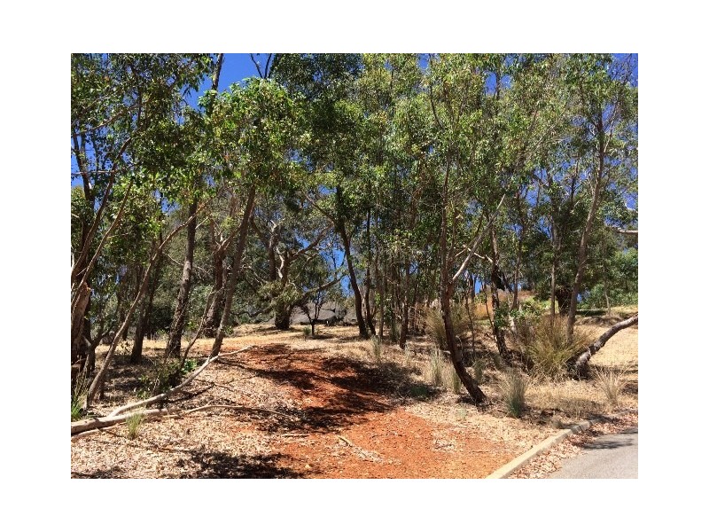 5 Labyrinth Close, Kelmscott WA 6111
