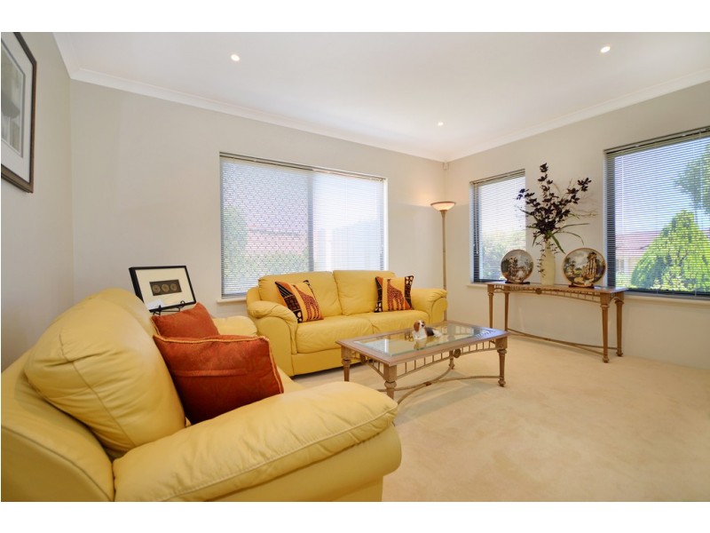 14 Cherrywood Avenue, Dianella WA 6059