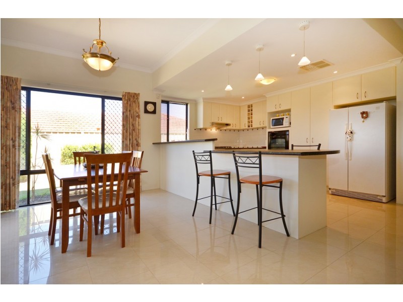 14 Cherrywood Avenue, Dianella WA 6059