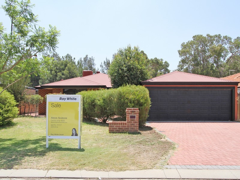 35 Lansdowne Entrance, Canning Vale WA 6155