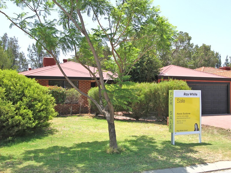 35 Lansdowne Entrance, Canning Vale WA 6155