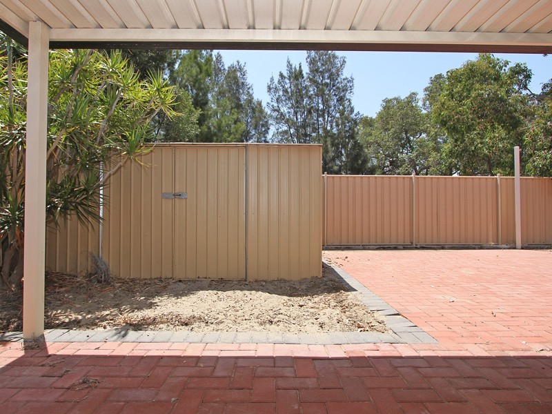 35 Lansdowne Entrance, Canning Vale WA 6155