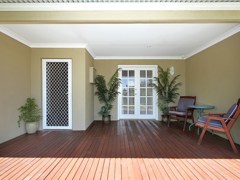 10 Fifth Avenue, Bassendean WA 6054