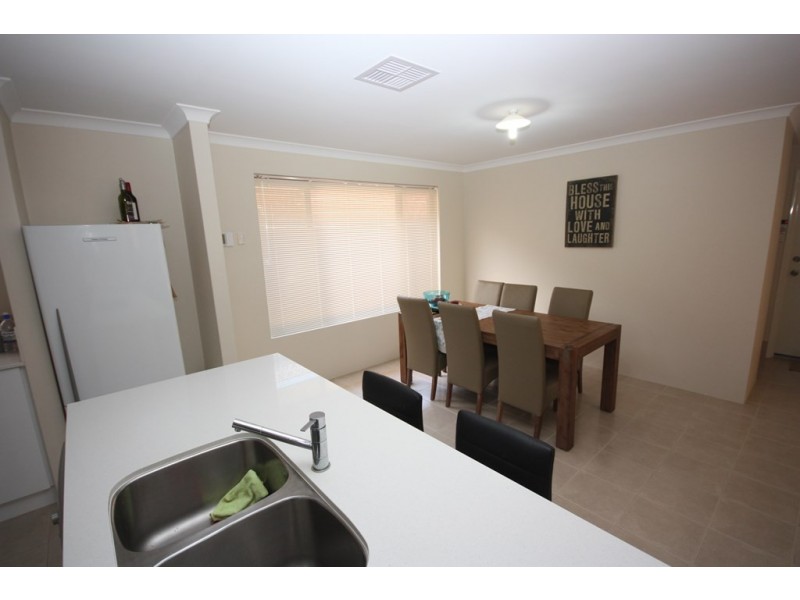 30 Billing Way, Caversham WA 6055