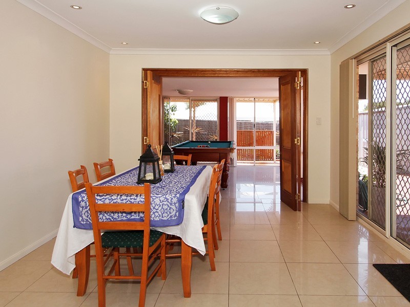 12 Woodview Retreat, Caversham WA 6055