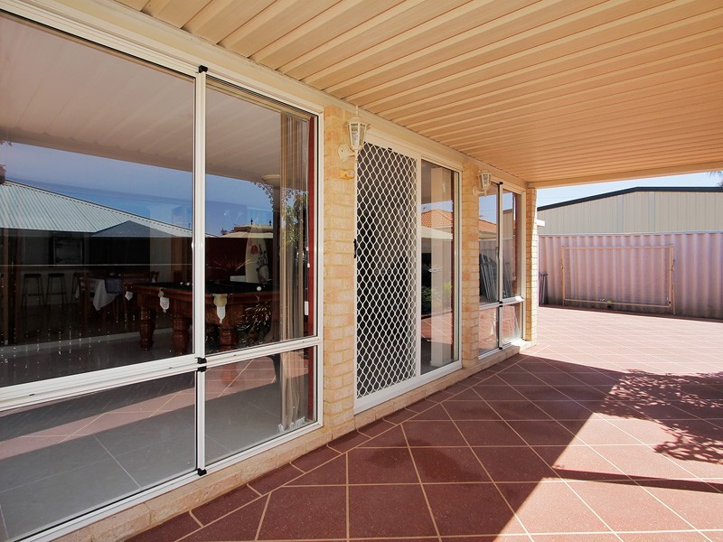 12 Woodview Retreat, Caversham WA 6055