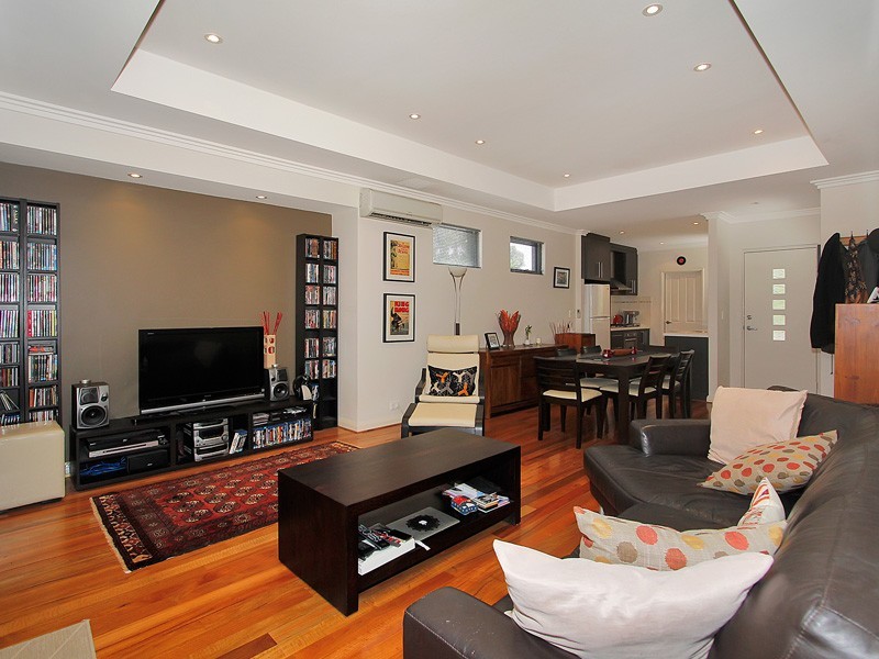 15c Almurta Street, Nollamara WA 6061