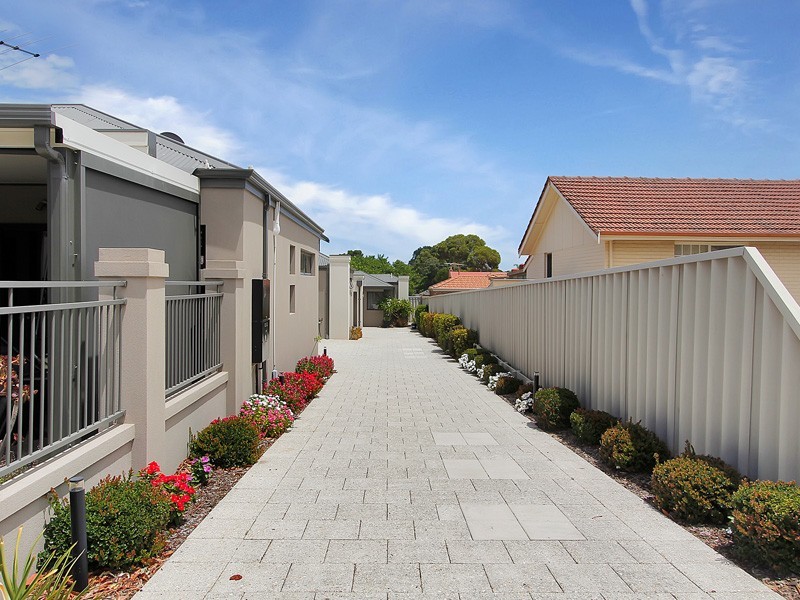 15c Almurta Street, Nollamara WA 6061