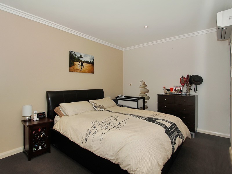 15c Almurta Street, Nollamara WA 6061