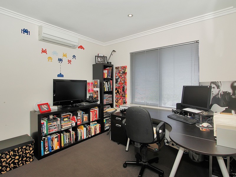 15c Almurta Street, Nollamara WA 6061