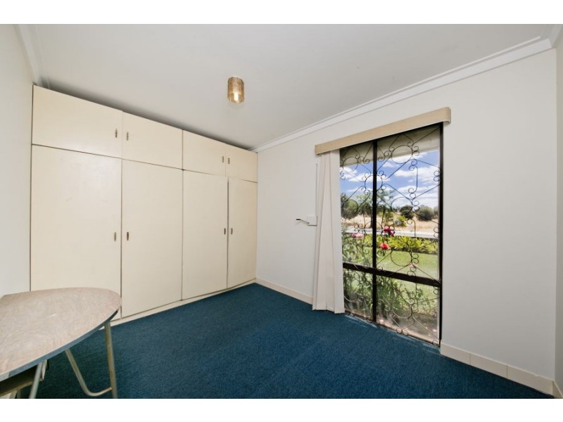 54 Gibson Way, Beechboro WA 6063