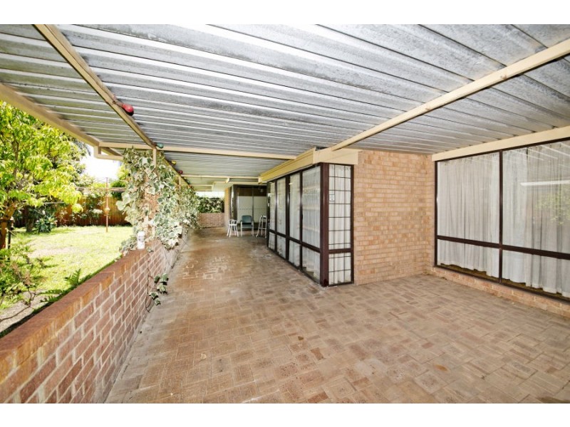 54 Gibson Way, Beechboro WA 6063