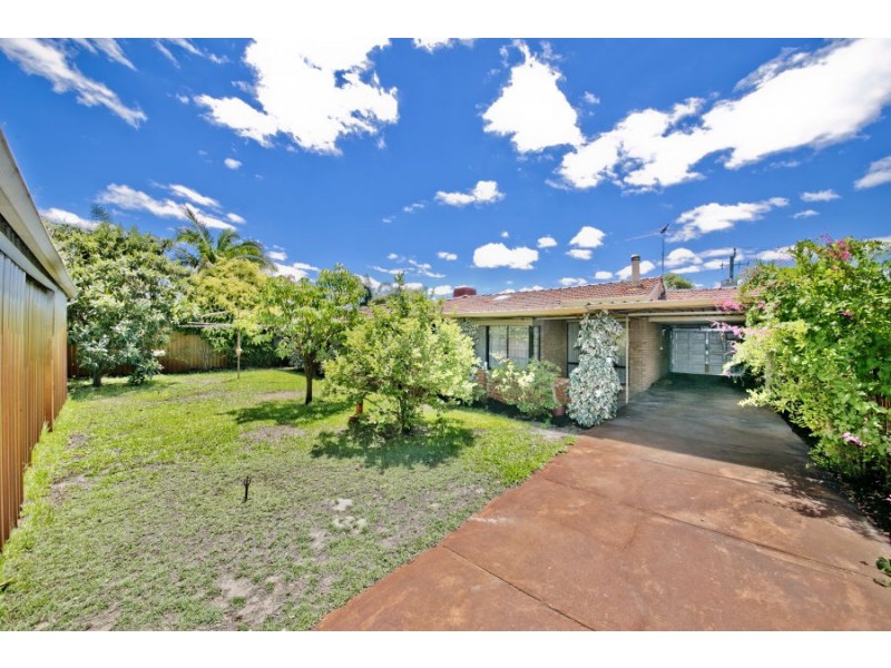 54 Gibson Way, Beechboro WA 6063