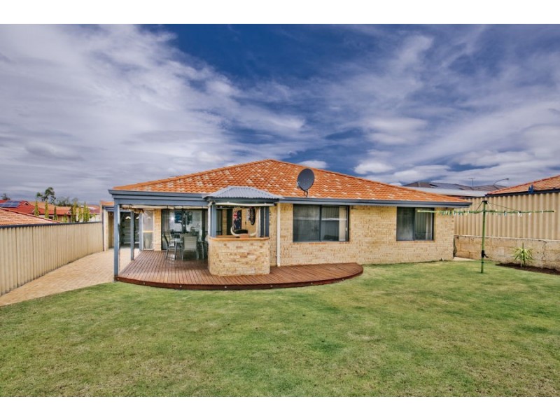 7 St Quentin Parkway, Alexander Heights WA 6064