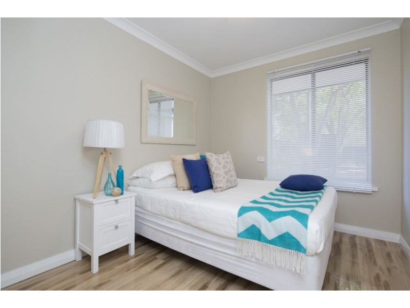 2 Friday Corner, Swan View WA 6056