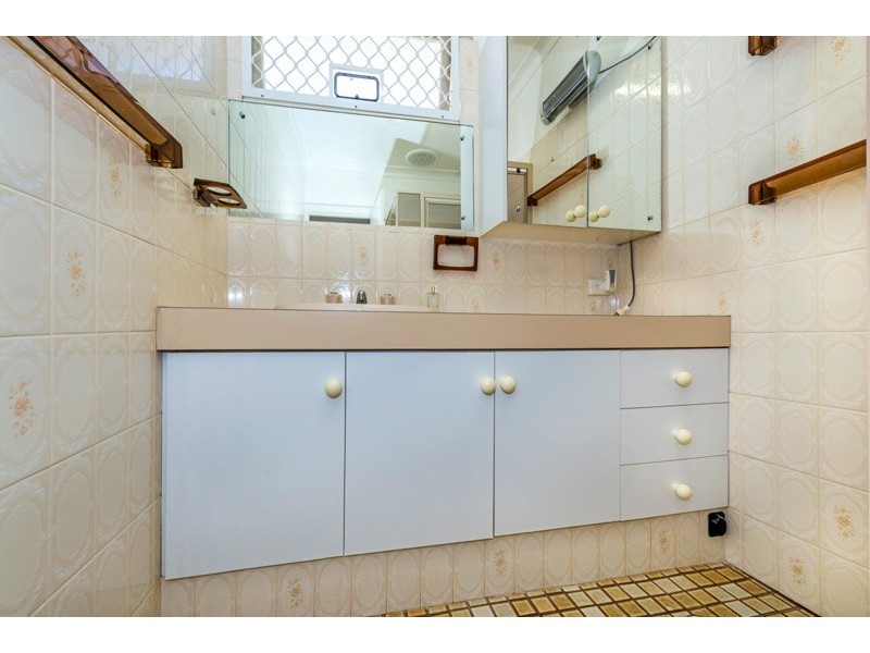 18 Shand Street, Dianella WA 6059