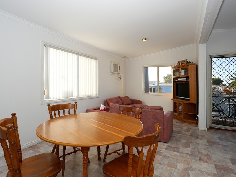 49/1 Williams Way, Seabird WA 6042