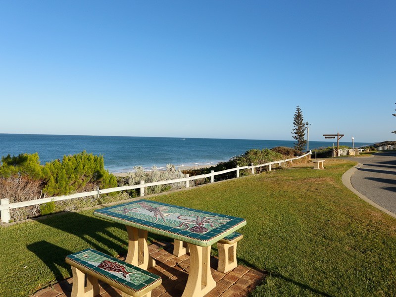 49/1 Williams Way, Seabird WA 6042