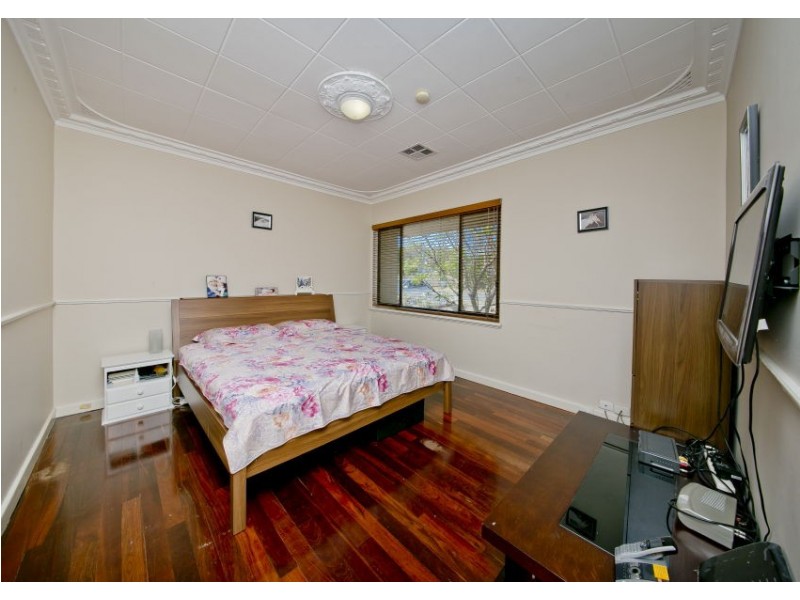 129 Wellington Road, Dianella WA 6059