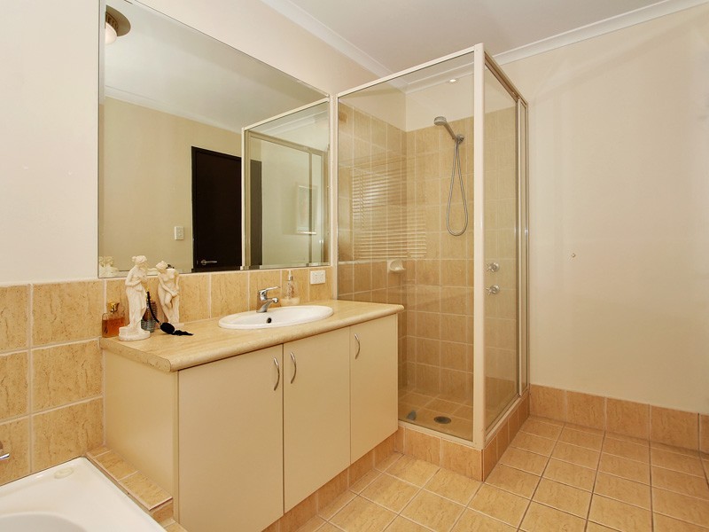 25 Bletchley Parkway, Southern River WA 6110