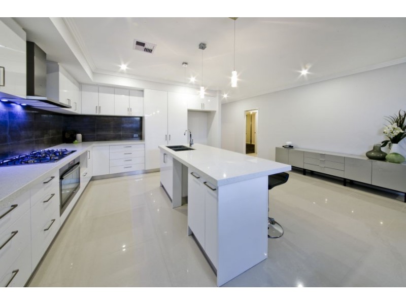 80 Leeds Street, Dianella WA 6059