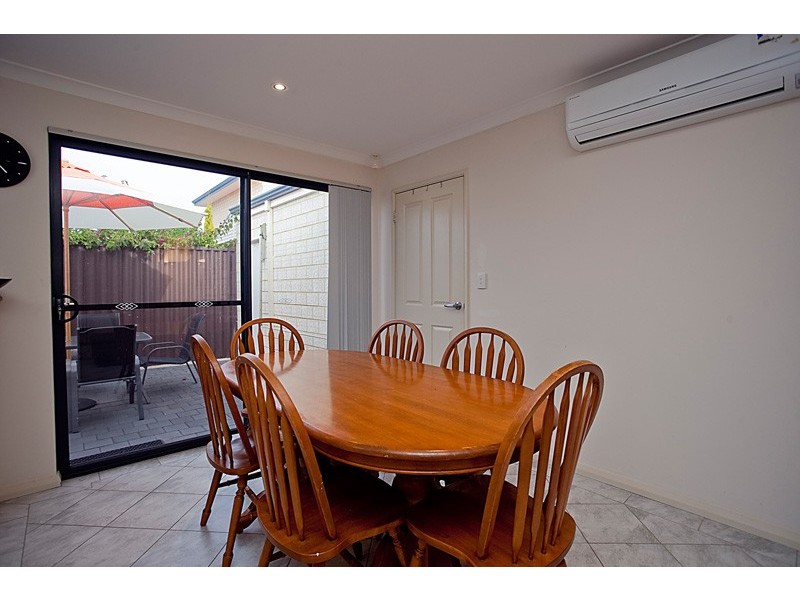 17B Maroog Way, Nollamara WA 6061