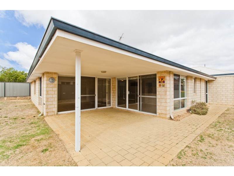 23 Burgess Drive, Byford WA 6122