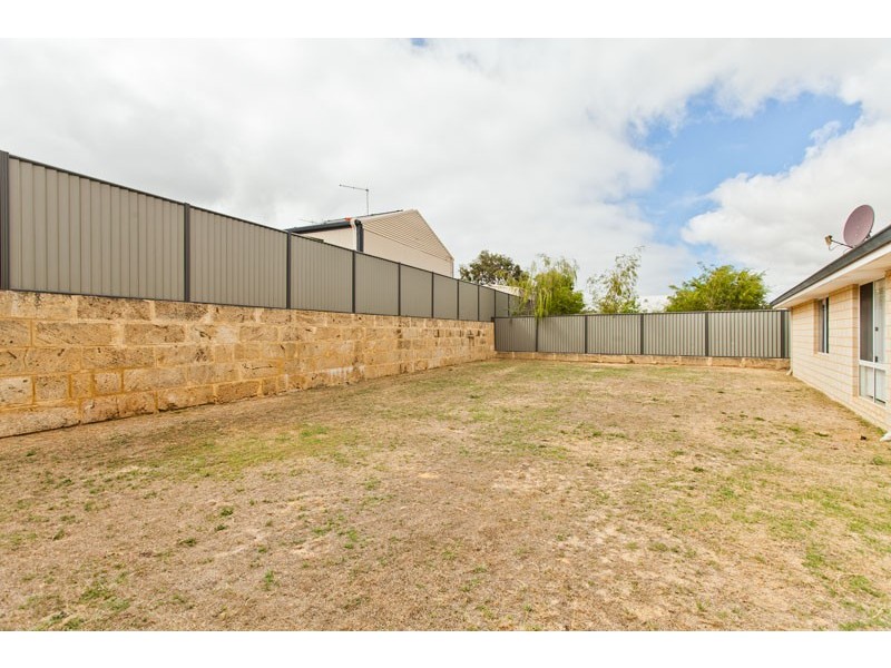 23 Burgess Drive, Byford WA 6122