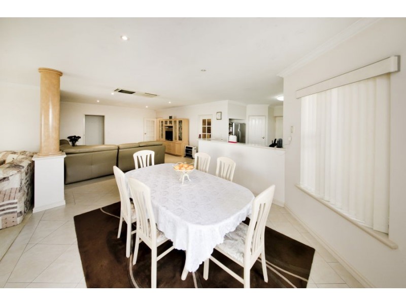 8 Ardath Court, Dianella WA 6059