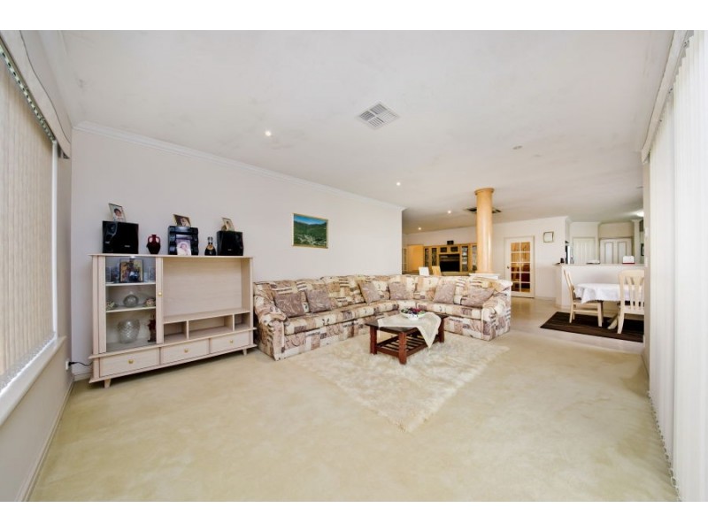 8 Ardath Court, Dianella WA 6059