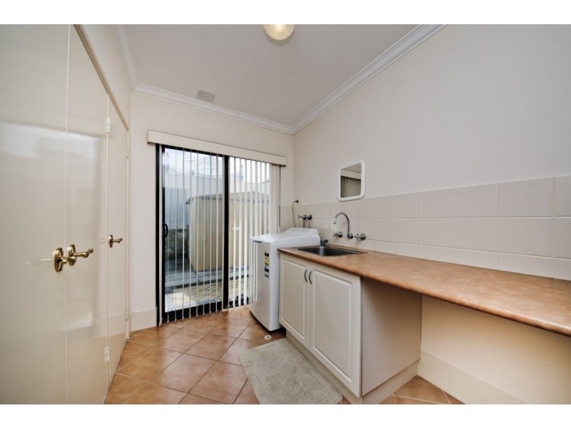 8 Ardath Court, Dianella WA 6059