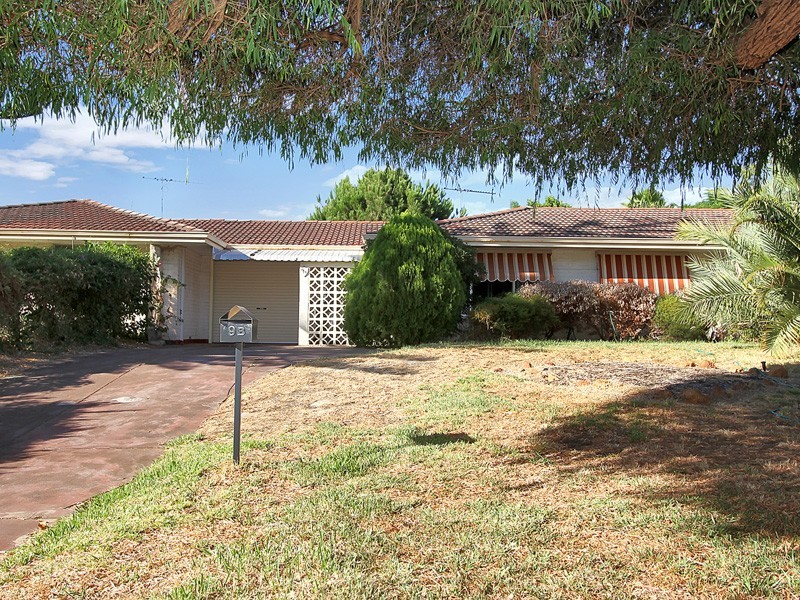 9b McLachlan Way, Belmont WA 6104